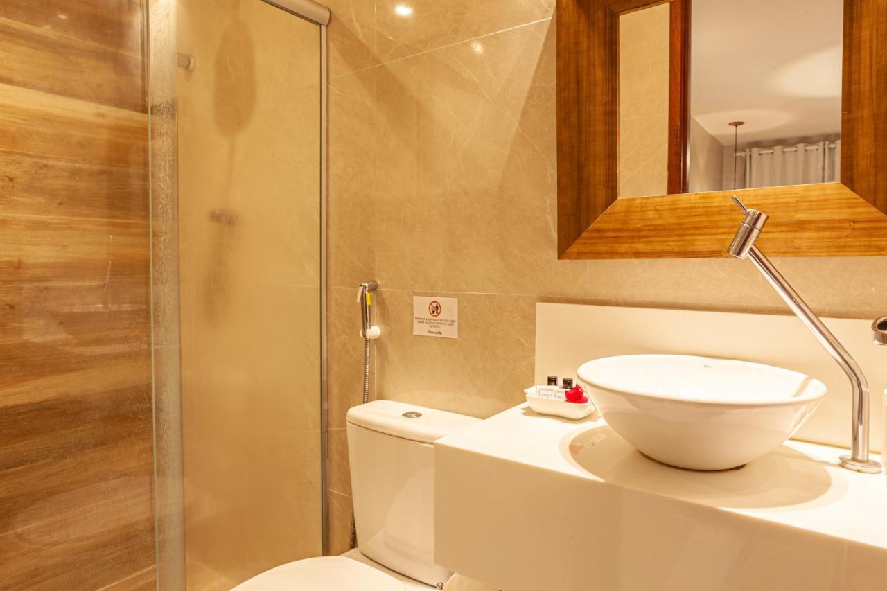 Charme Da Vila Suites ปอร์โต จิ กาลินญาส ภายนอก รูปภาพ