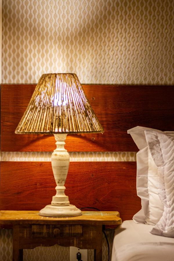 Charme Da Vila Suites ปอร์โต จิ กาลินญาส ภายนอก รูปภาพ